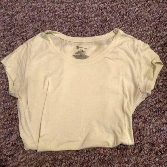 Solid Color Women Tees - Picture 3 of 5